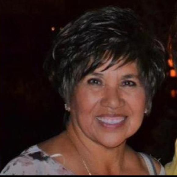 Meet your Posher, Dolores - Picture 1 of 1